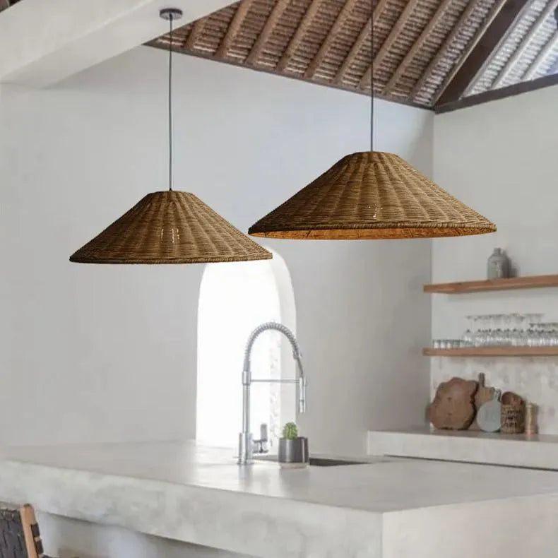 Retro Handgeweven Kegelvormige Rattan Hanglamp