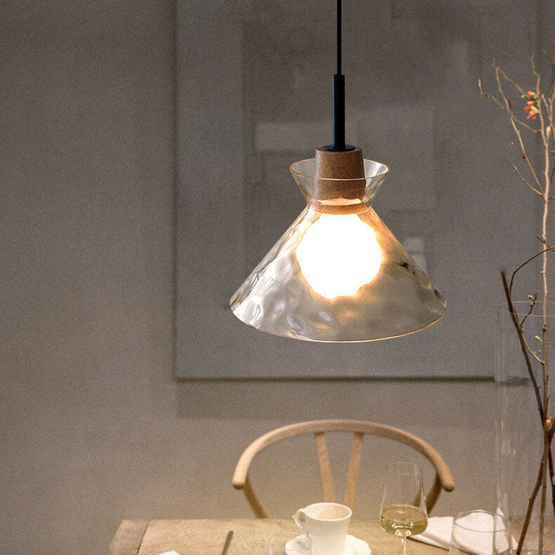 Moderne Glazen Hanglamp Met Houten Accenten