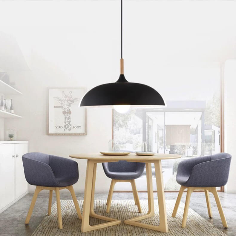 Kleurrijke Metalen Hanglamp met Houten Accent