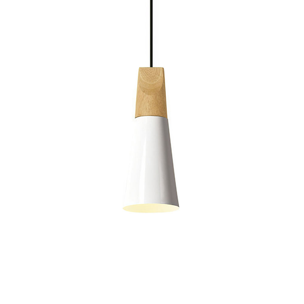Scandinavische hanglamp van hout en aluminium