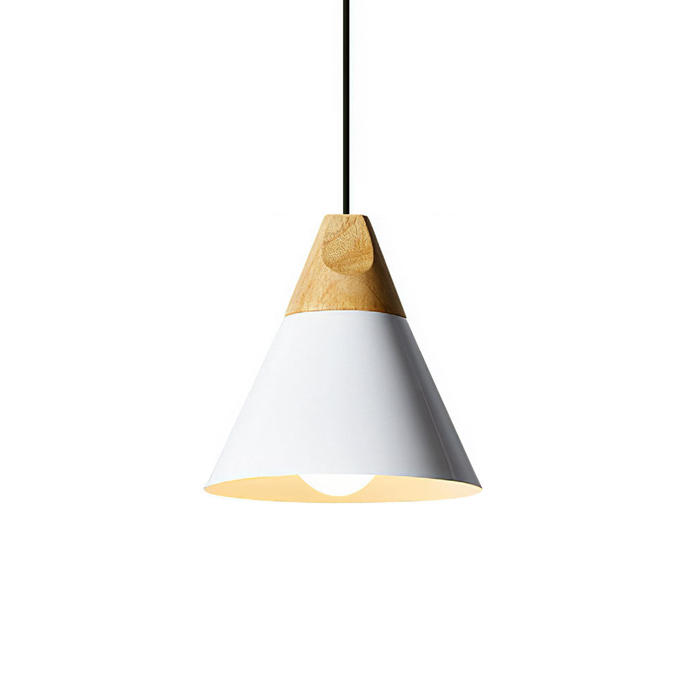 Scandinavische hanglamp van hout en aluminium